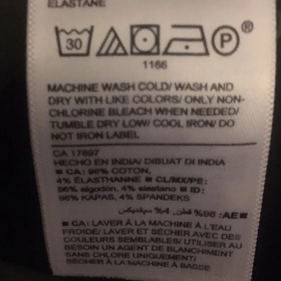 Old Navy Mid Rise Ankle Length Chinos - Picture 2 of 3